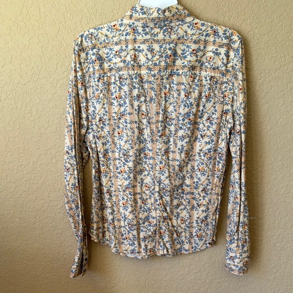 Cream Floral Snap Down Shirt - Picture 3 of 7